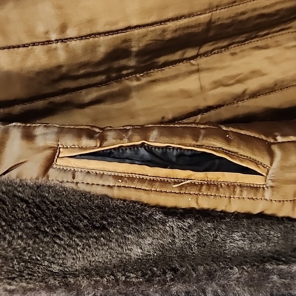 Husky Porsche Leather Jacket - Picture 5 of 6